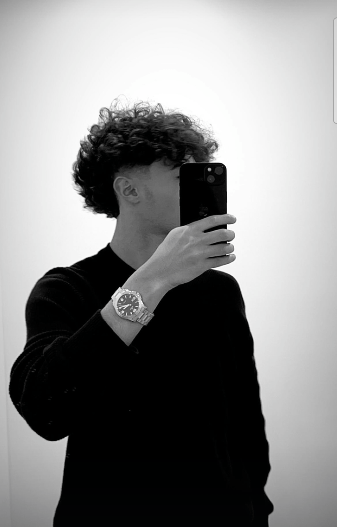 Profil de Edriss, 20 ans, Pute à Mistatim