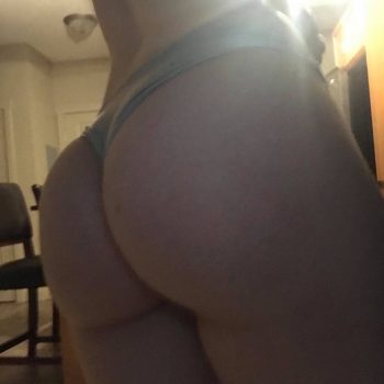 Profil de Adelphine, 24 ans, Pute à Hull