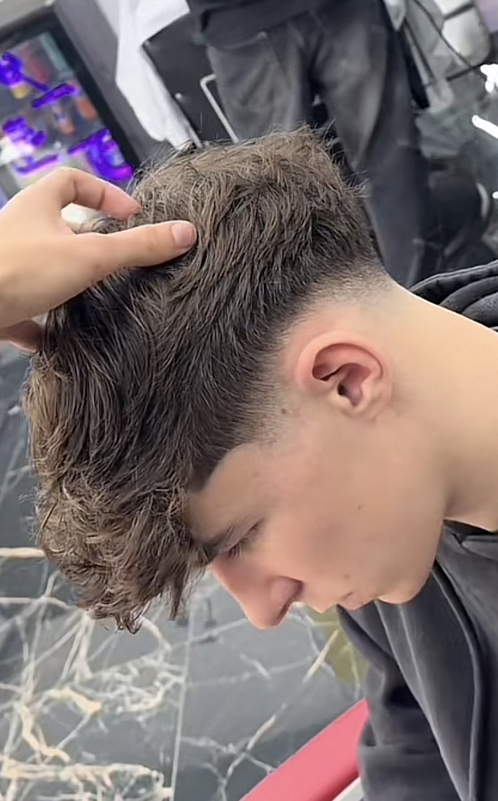 Profil de Tayfun, 20 ans, Pute à Drake