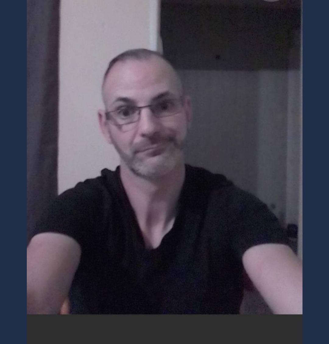 Profil de Angelino, 47 ans, Pute à Masson-Angers