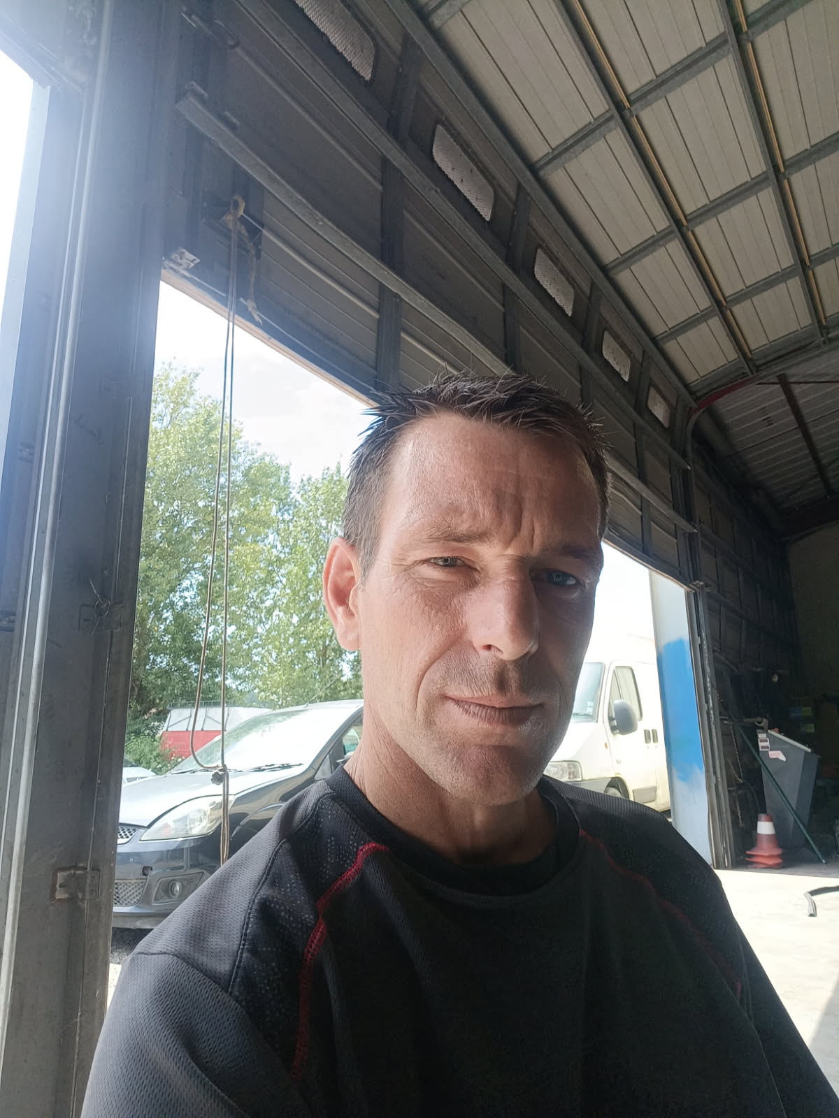 Profil de Youns, 41 ans, Pute à Bruno