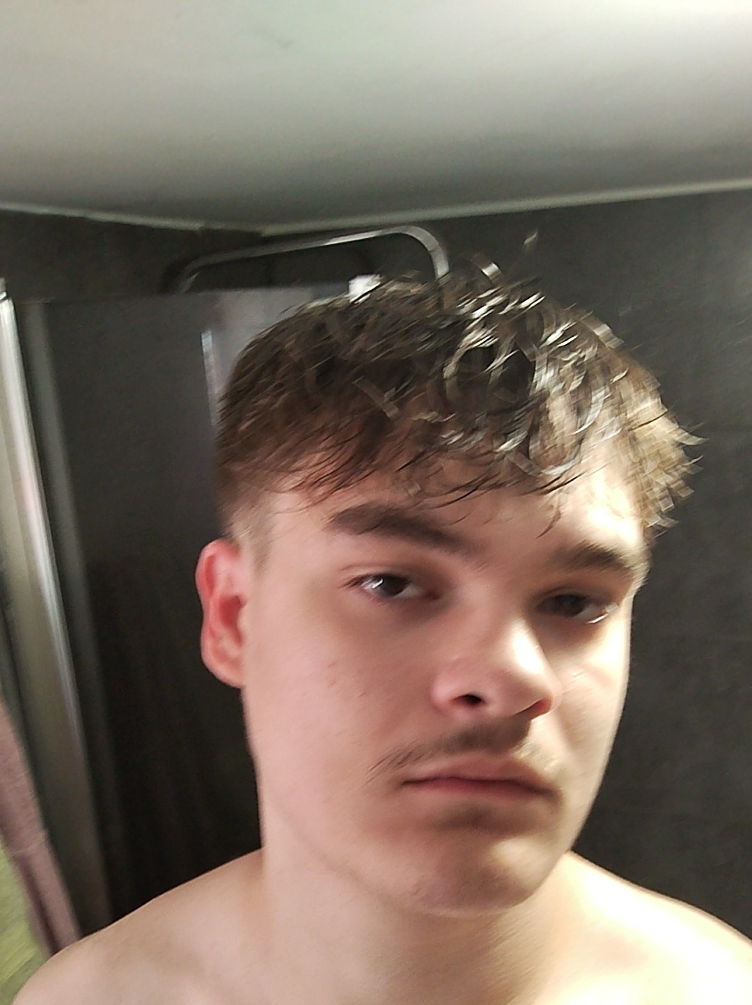 Profil de Saleh, 20 ans, Pute à South River