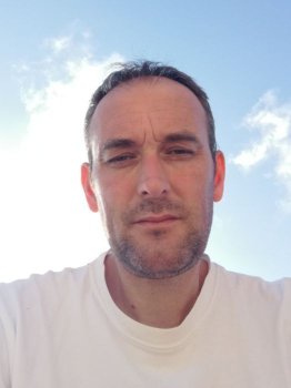 Profil de Laouen, 50 ans, Pute à Redvers