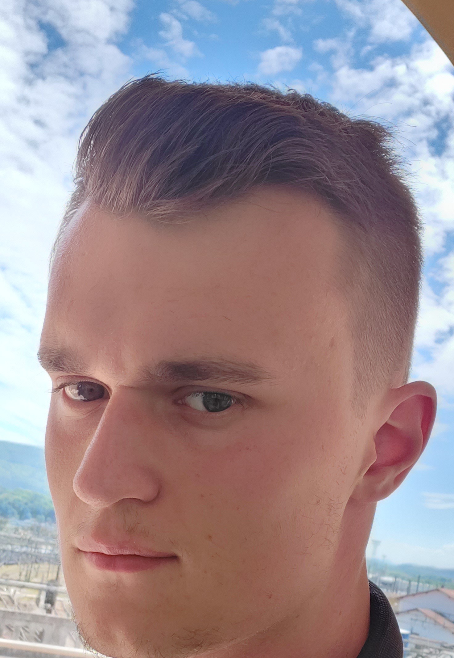 Profil de Richard, 23 ans, Pute à Claresholm