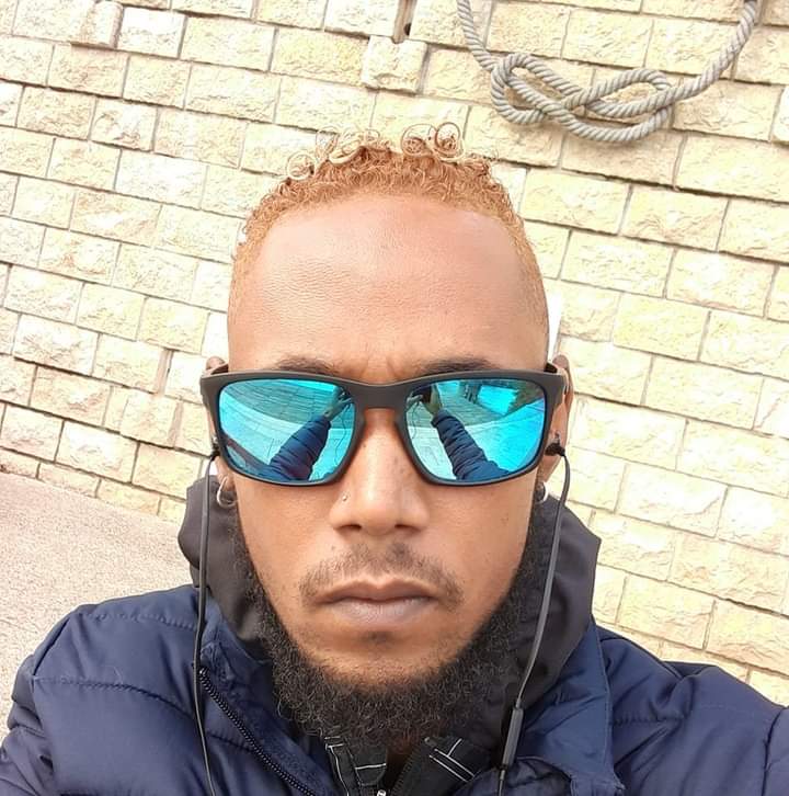 Profil de Mamady, 34 ans, Pute à Saint-Jacques