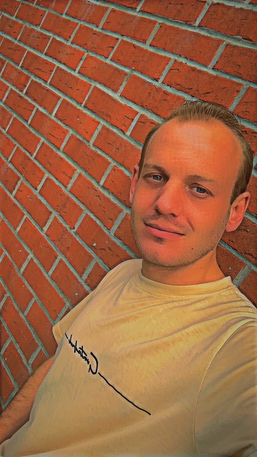 Profil de Ardian, 24 ans, Pute à Silton