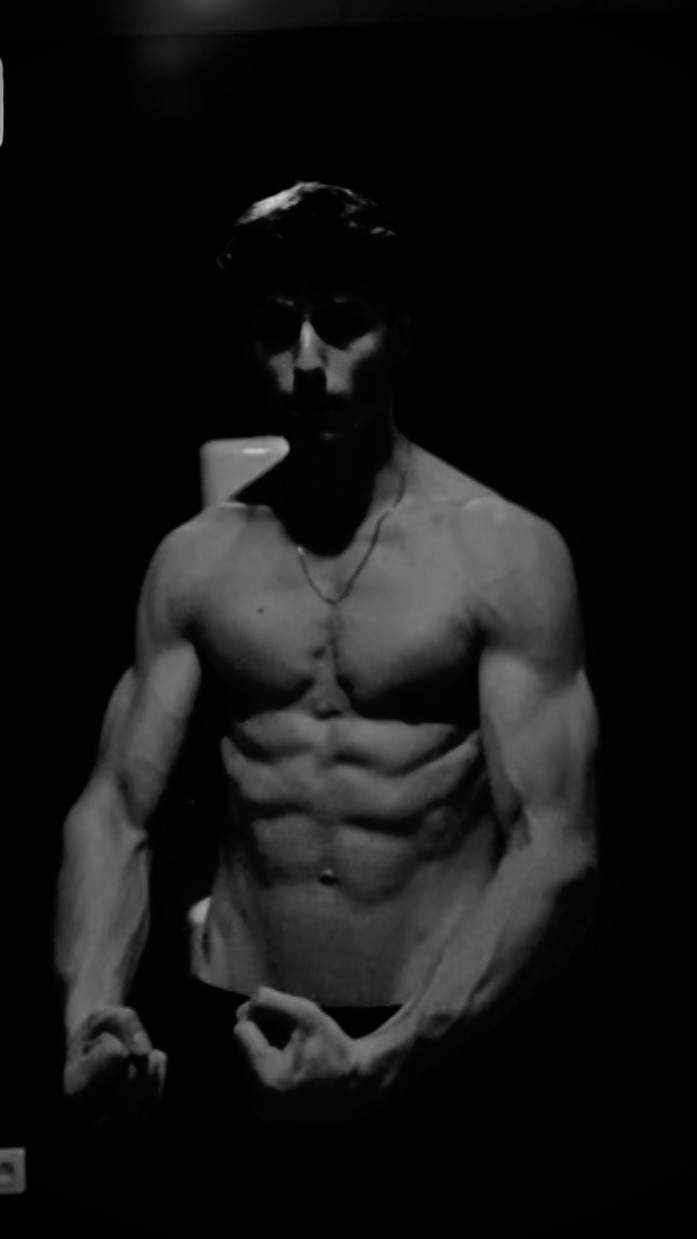 Profil de Hoa, 21 ans, Pute à Wawota