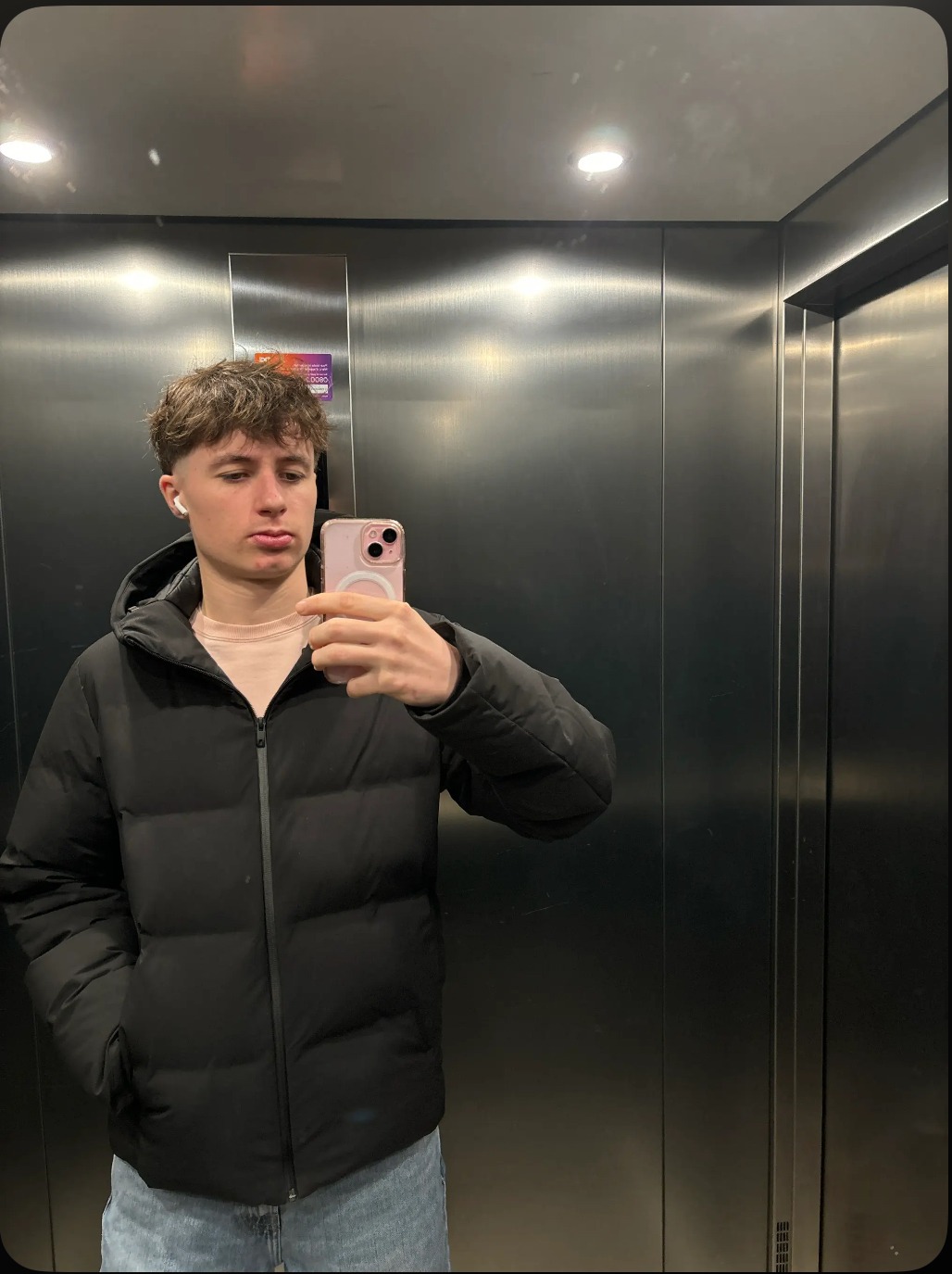 Profil de Wahel, 19 ans, Pute à Beebe