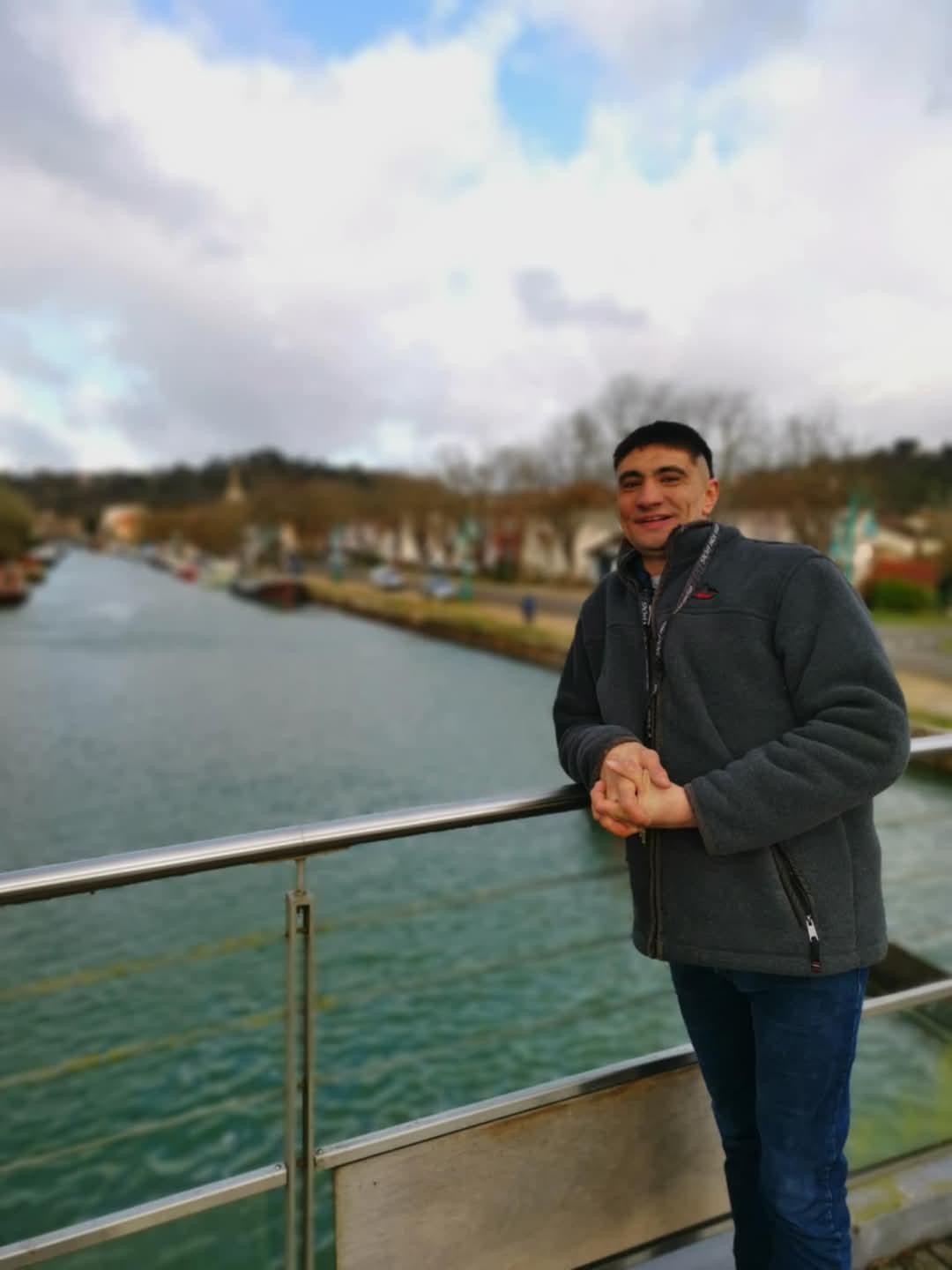 Profil de Hylann, 35 ans, Pute à Smiths Falls