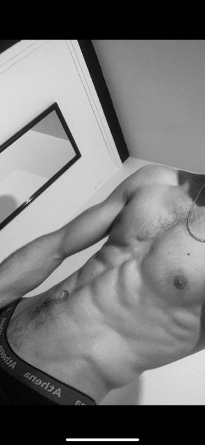 Profil de Eren, 26 ans, Pute à Verchères