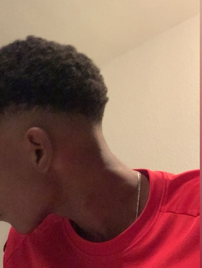 Profil de Titus, 21 ans, Pute à Waterloo