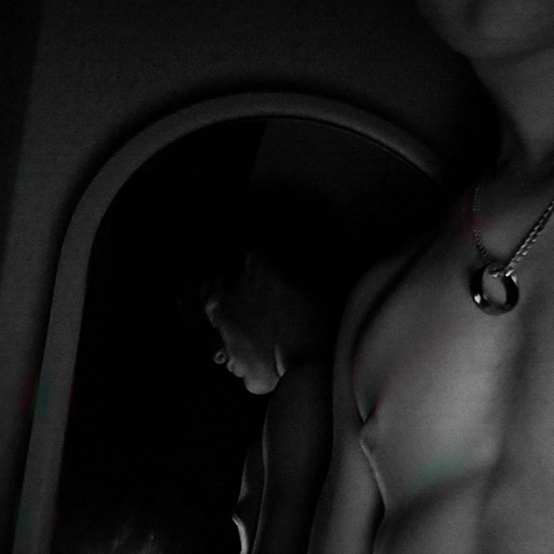 Profil de Aston, 20 ans, Pute à Honfleur