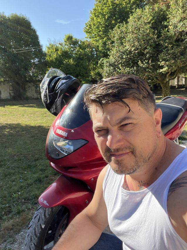 Profil de Saveriu, 40 ans, Pute à Spring Lake