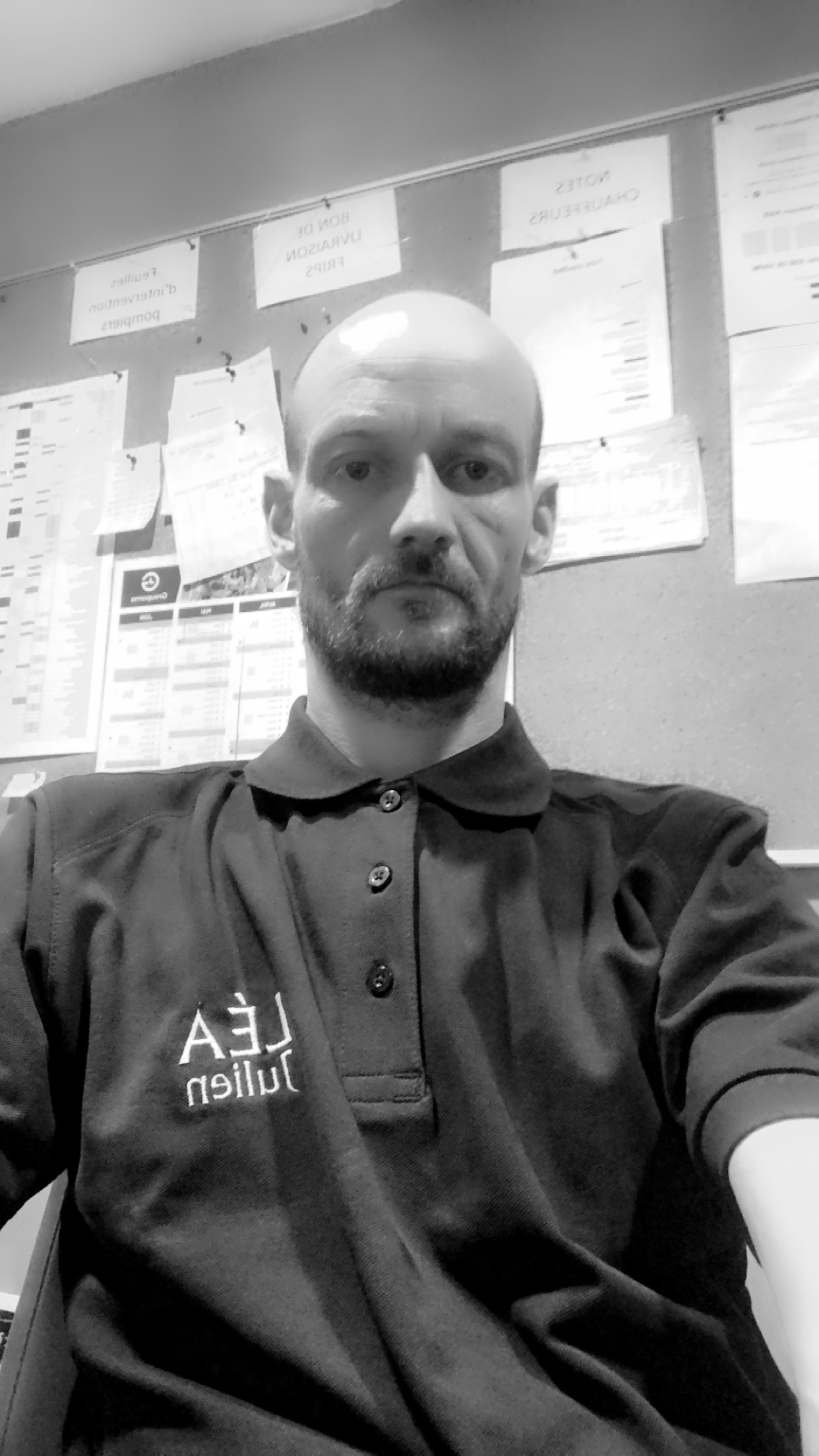 Profil de Rogerio, 37 ans, Pute à Sainte-Geneviève-de-Berthier