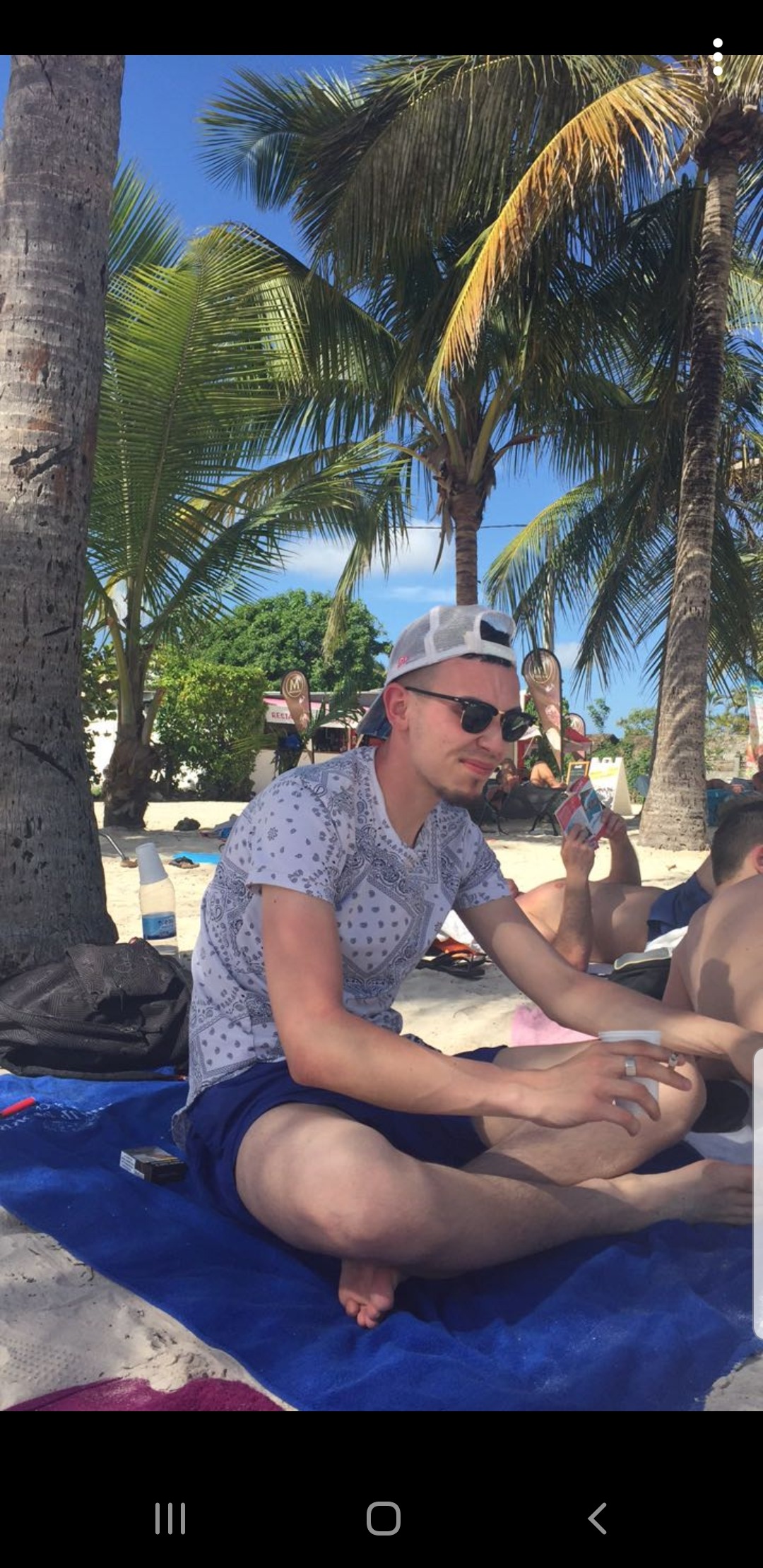 Profil de Ariel, 32 ans, Pute à Bonaventure