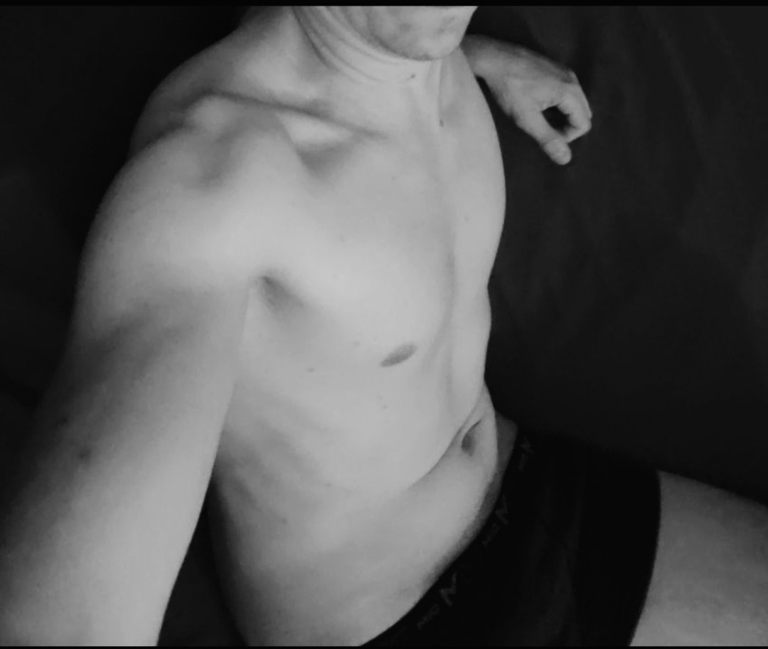 Profil de Enki, 42 ans, Pute à Deep River