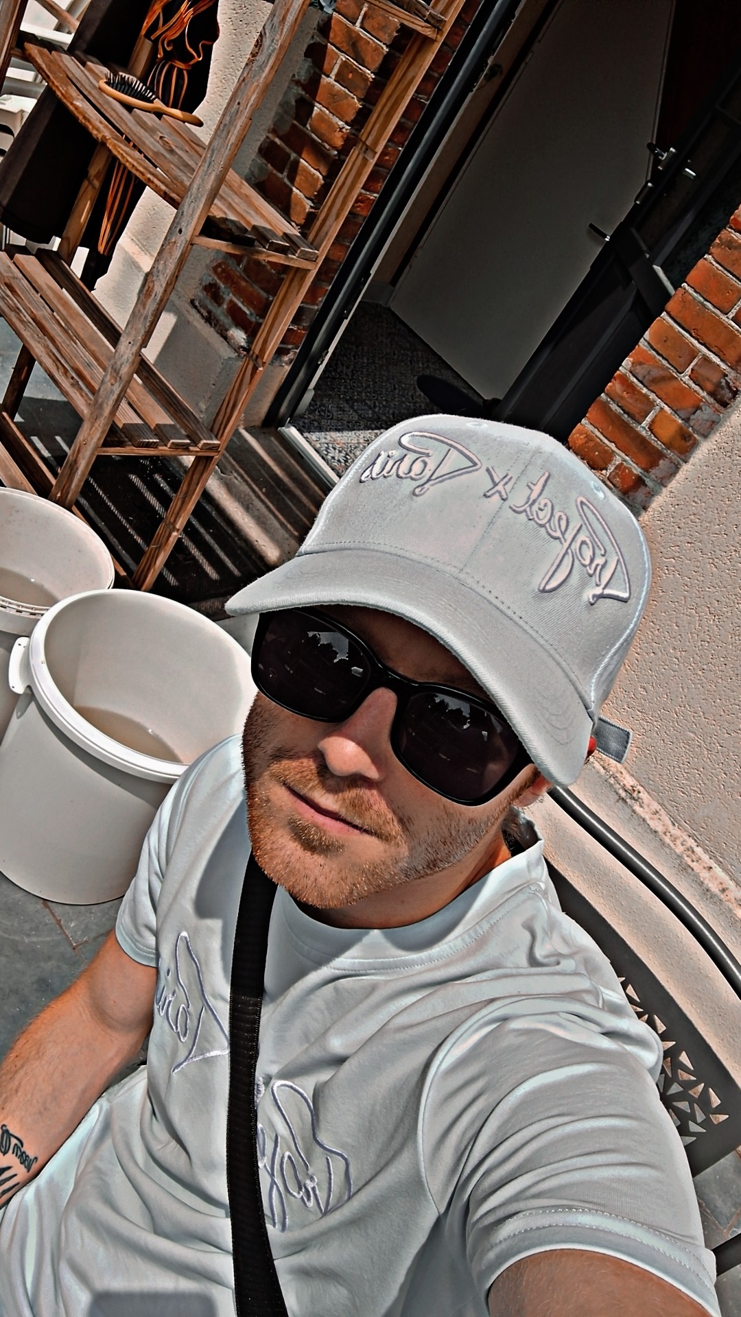 Profil de Cheickh, 22 ans, Pute à Mistatim