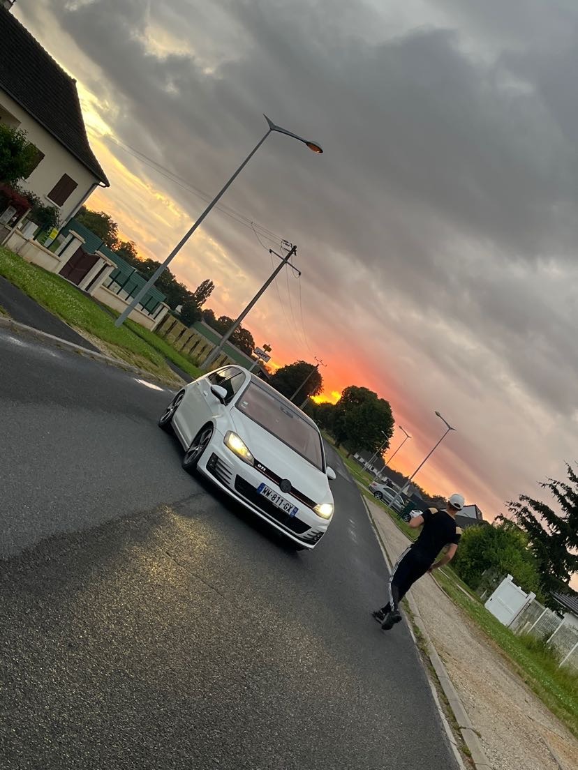 Profil de Olindo, 24 ans, Pute à Youngstown