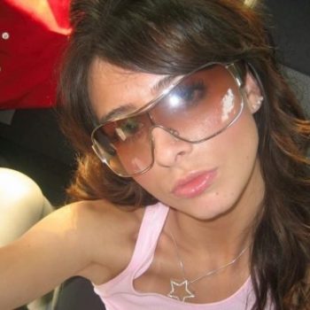 Profil de Henrita, 32 ans, Pute à Saint-Hubert-de-Rivière-du-Loup