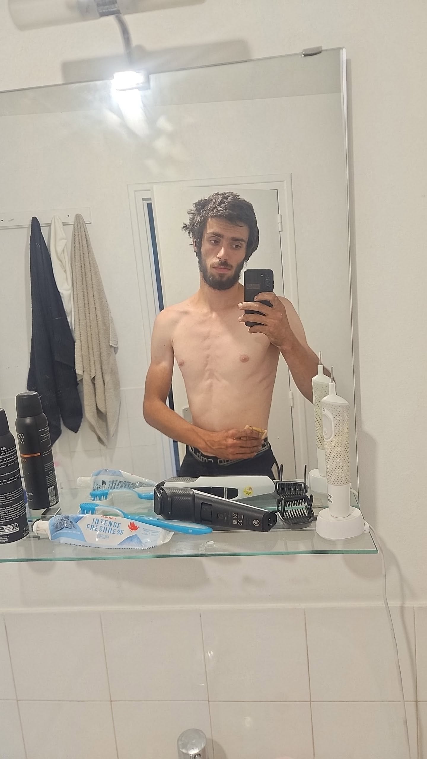 Profil de Pino, 21 ans, Pute à Dinsmore