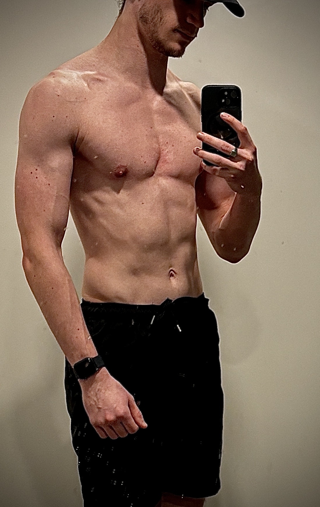 Profil de Carlo, 24 ans, Pute à Yarmouth