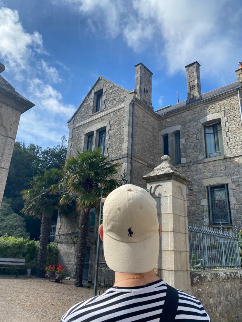 Profil de Mieceslaw, 18 ans, Pute à Chénéville