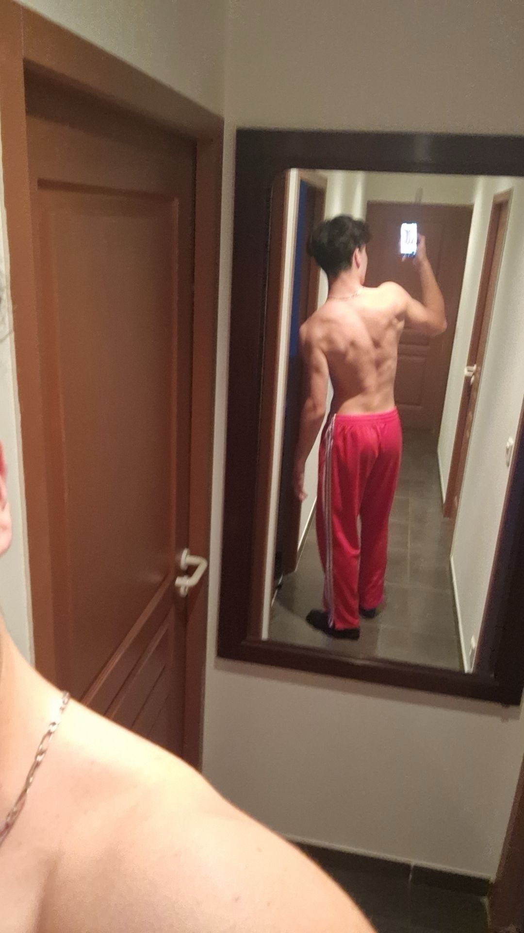 Profil de Tidjan, 20 ans, Pute à Standard